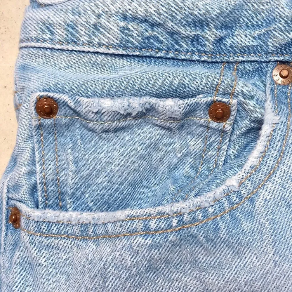 Levi's Premium 501 Jeans Mens 33x30 Big E Medium Wash Straight Leg Denim